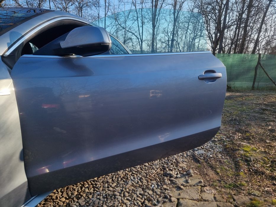Usa stanga dreapta audi a5 coupe