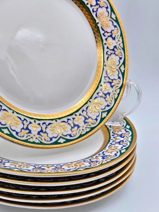 Chini Nabor rare porcelain