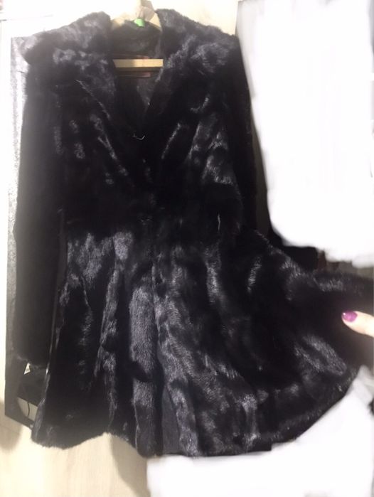 Продам шубку норковую