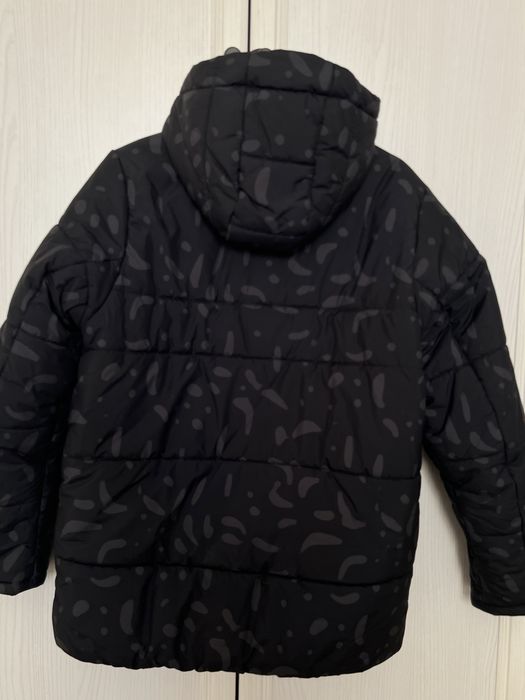 Продам куртку Adidas на подростка