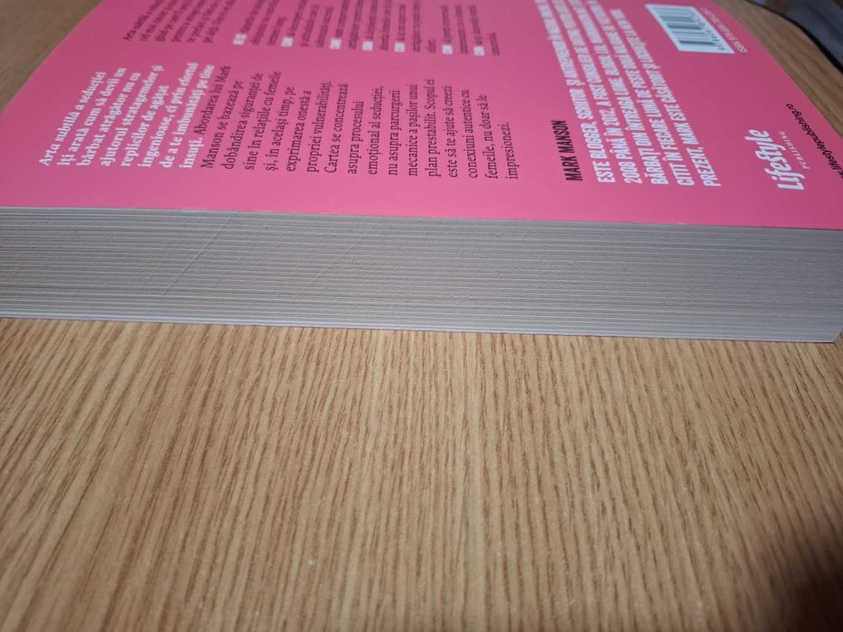 Arta subtilă a seducției, de Mark Manson carte nouă