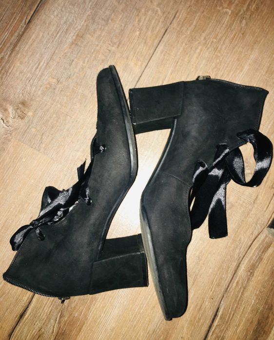 Дамски обувки размер 39 1/2