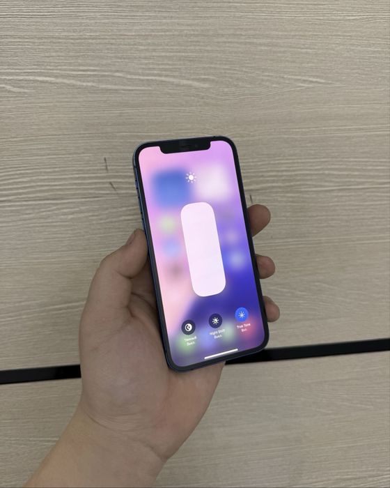 Продам или обмен iPhone 12