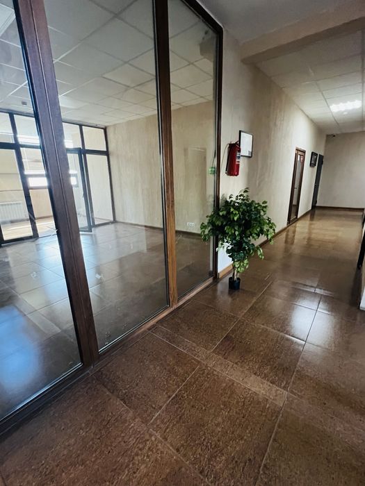 Продается Бизнес Центр.