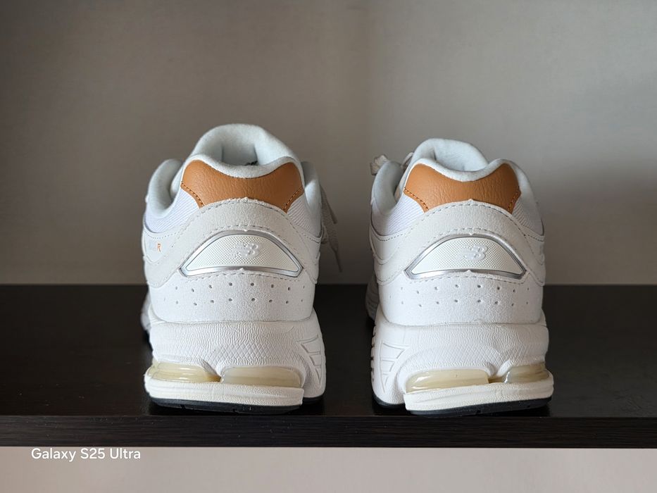 New Balance 2002 /39номер 25см Стелка