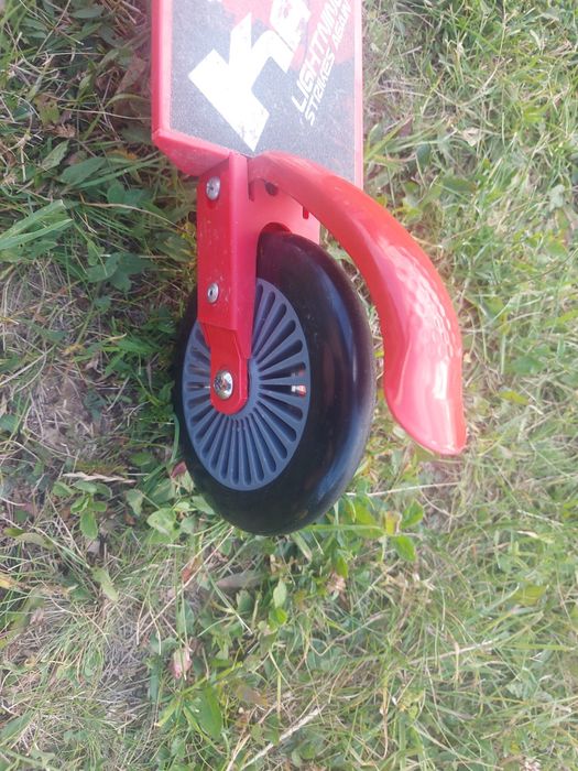 Trotineta copii 4-6 ani