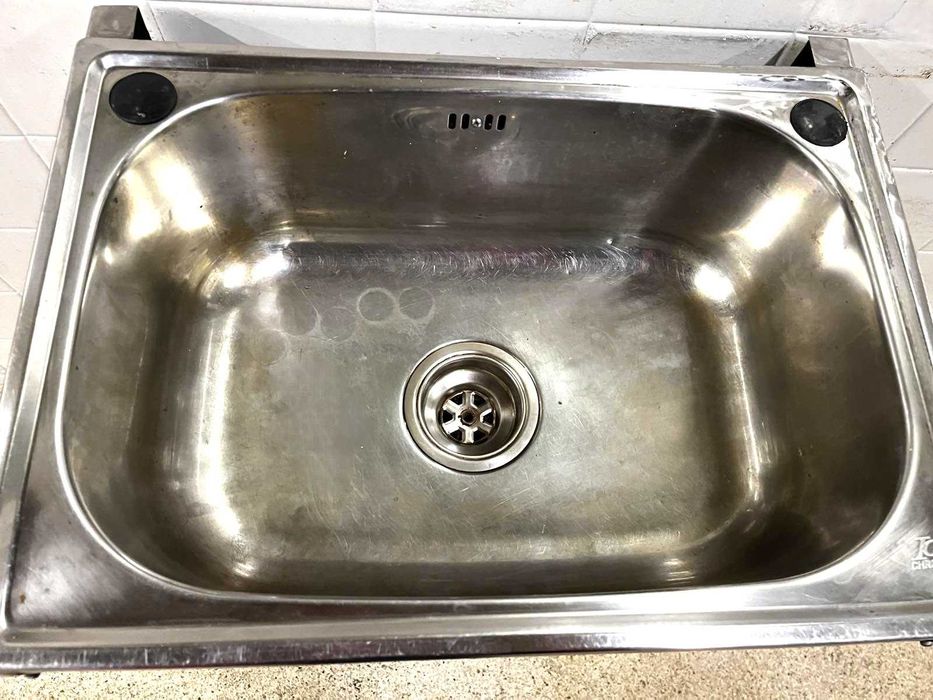 Мивка неръждаема