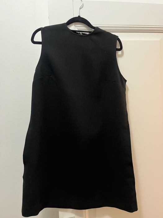 Черное платье Zara