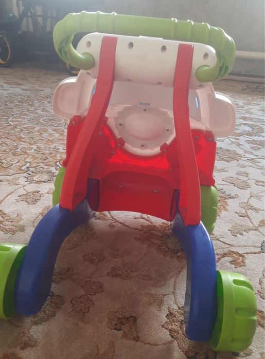 Толокар Chicco. В отличном состоянии