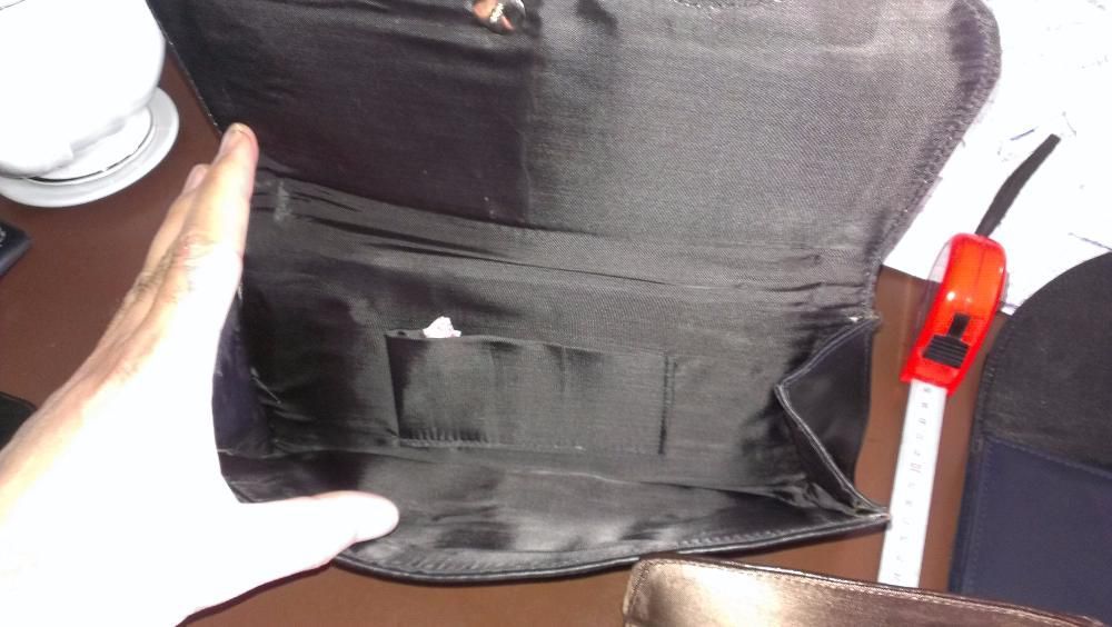 Малки дамски чанти тип портмоне , кожени