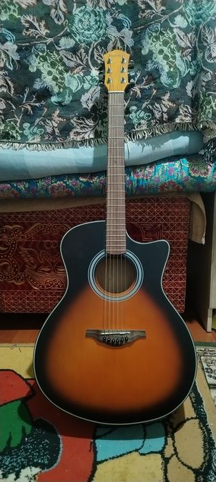 Гитара новый +чехол