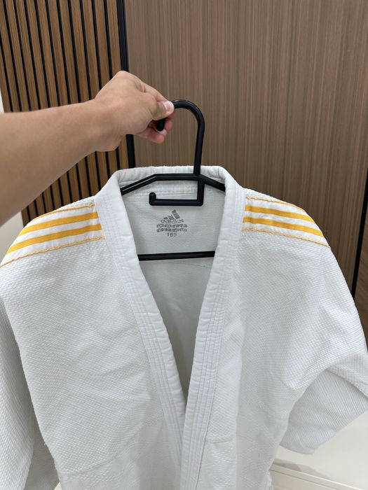 Продам кимоно для дзюдо
