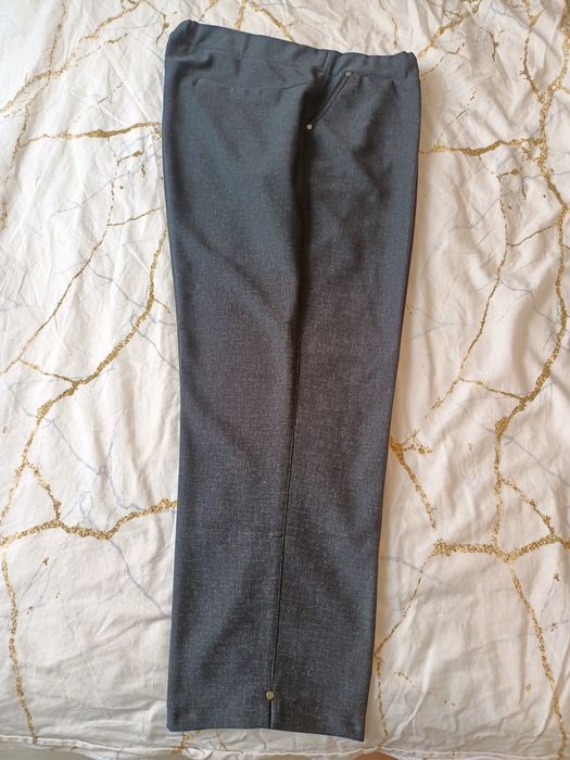 Женская одежда 64,66 размер