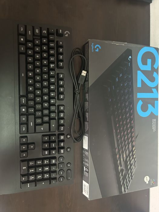 Клавиатура: Logitech-G213