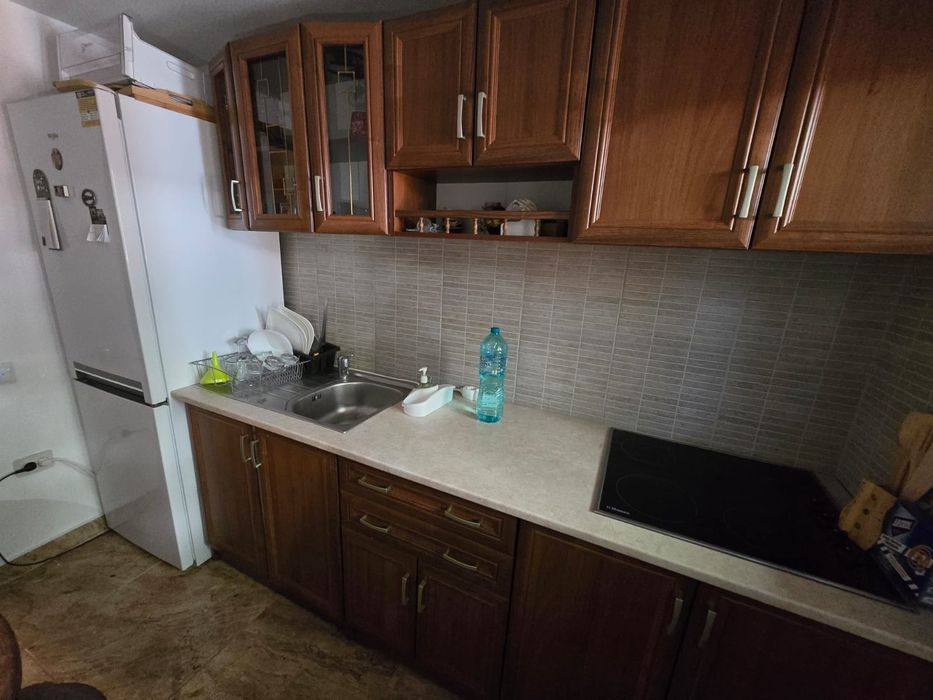 Vand apartament in zona Laminorului