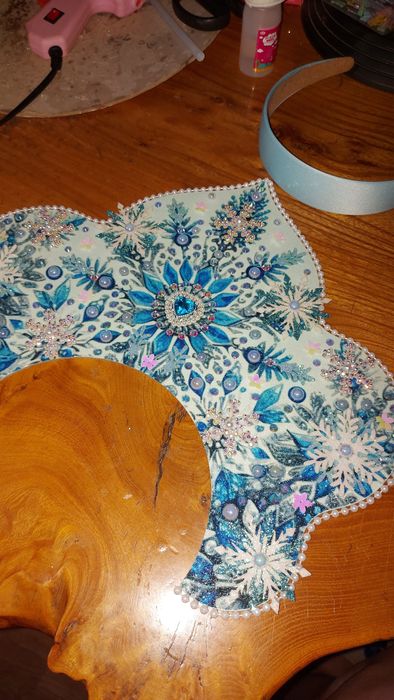 Кокошник ручной работы