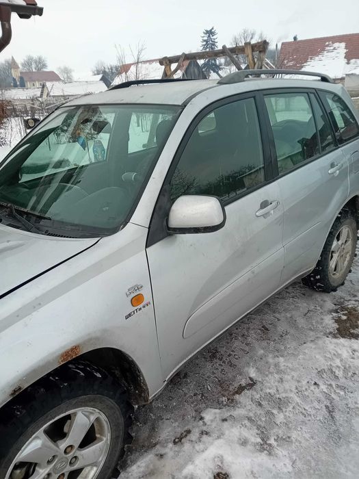 Vand Toyota RAV4