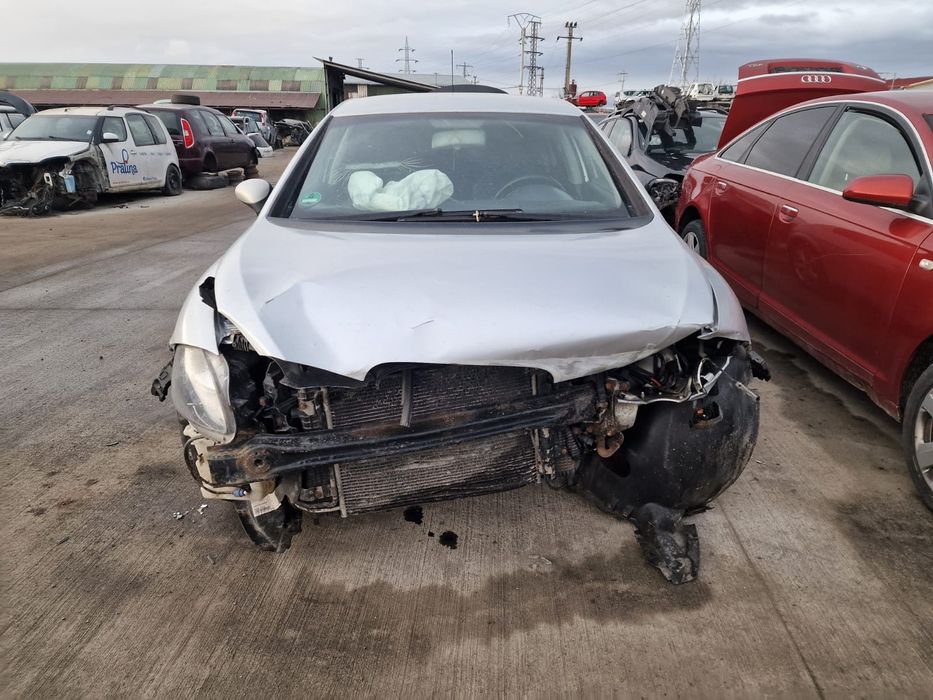 Dezmembram Seat Leon 2007 1.9tdi BKC