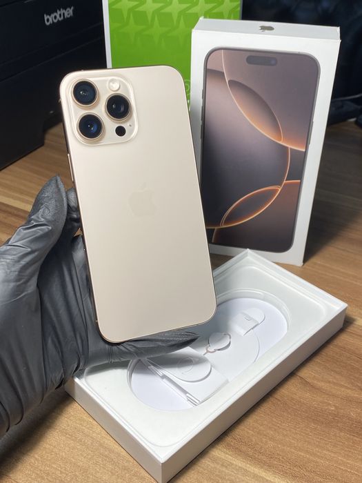 iPhone 16 Pro Max • 256 GB • Desert Titanium