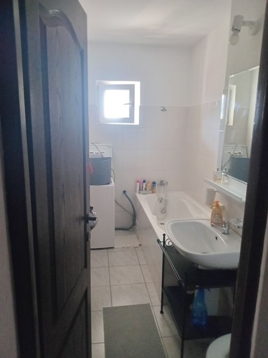 Apartament pentru inchiriat sau garsoniera