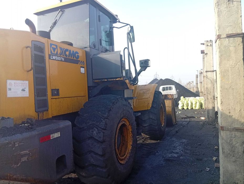 Фронтальный автопогрузчик LW500 FN джойстик