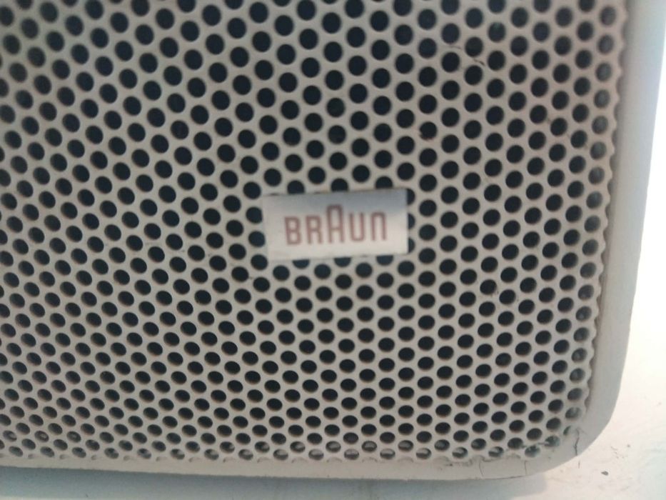 BRAUN LV 720 – Качествени активни тонколони. Производство – 1974 – 1976 г. при цена – 1990 DM. 
Производство WEST GERMANY 
Снимъл съм забележките по к
