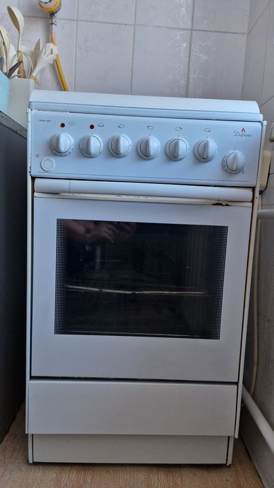 Газовая плита Дарина.