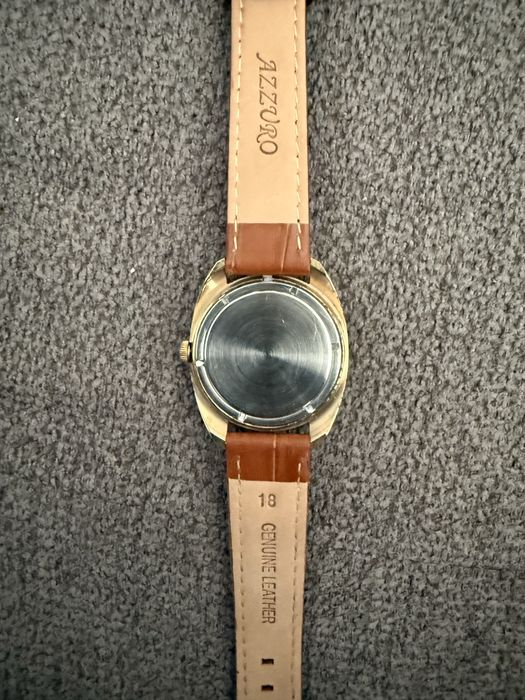 Съветски позлатен часовник Wostok Восток