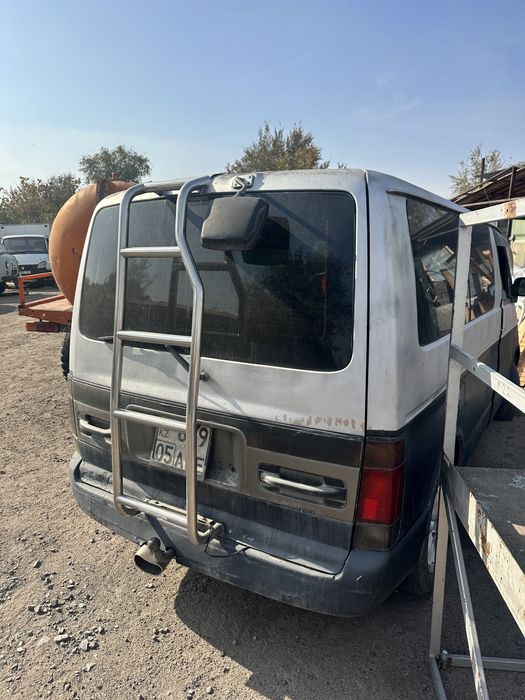 Продам машину мазда бонго дизель