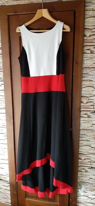 Продам платье(вечернее)