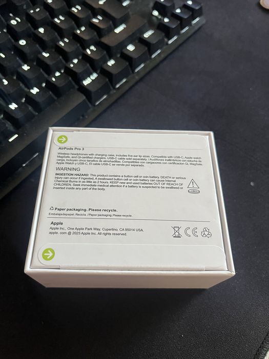 Слушалки AirPods 3 Pro