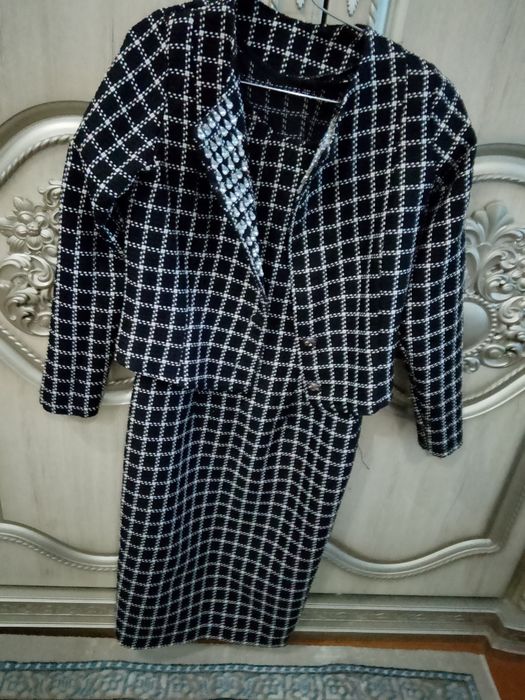 Kostyum kuylak tikilgan 42 44 razmer