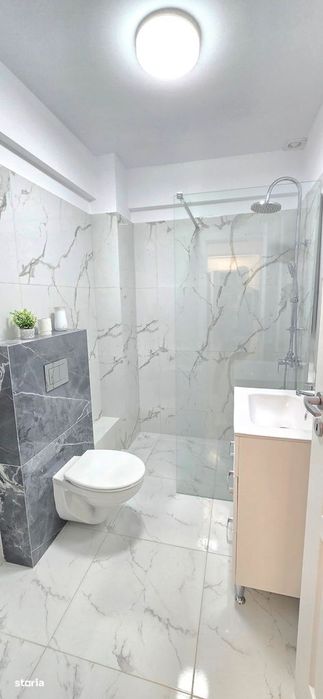 INTABULAT Apartament 2 camere decomandat, bucatarie 11 mp, mobilat, AC