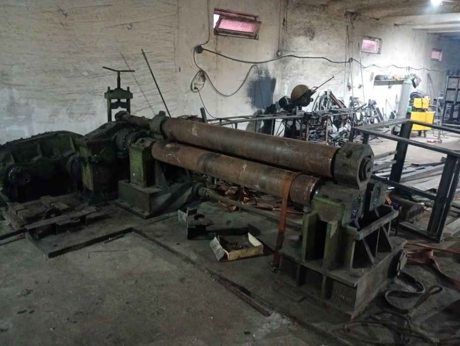 Alezare mobila, sudura, reparatii  cupe utilaje,brațe excavator etc