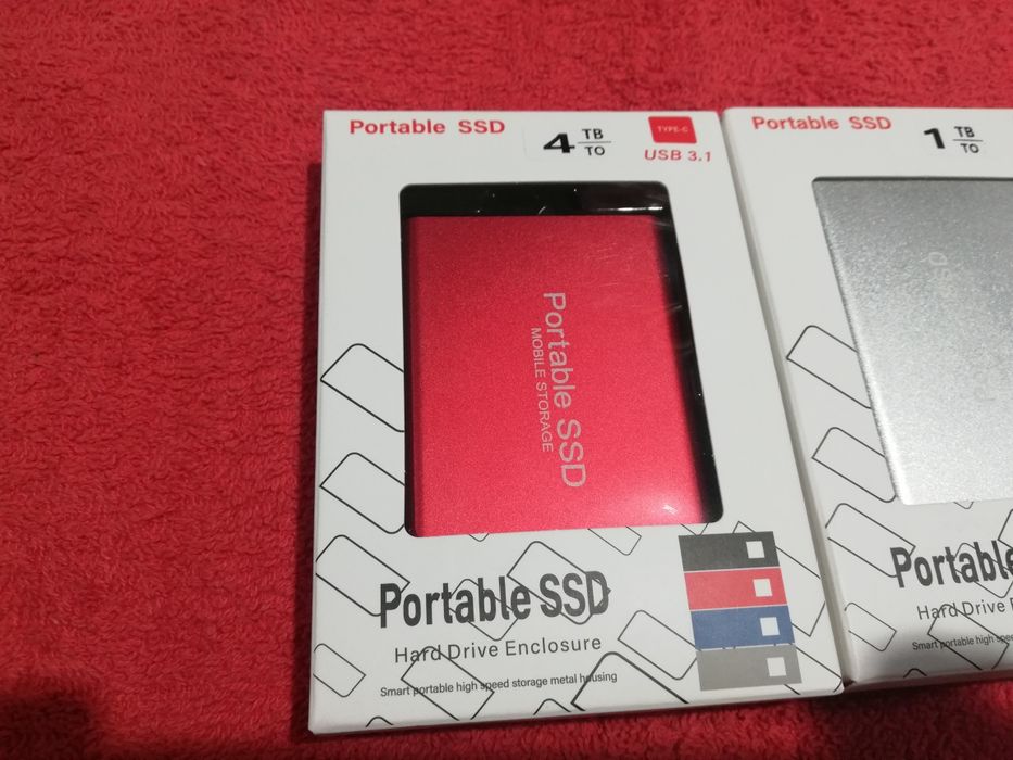 SSD 4TB хард диск чисто нов неупотребяван 36 месеца гаранция