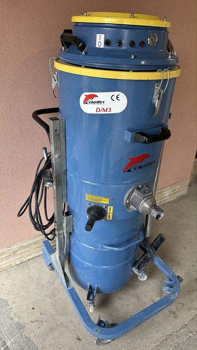 Aspirator industrial profesional pentru praf umed-uscat Delfin DM3