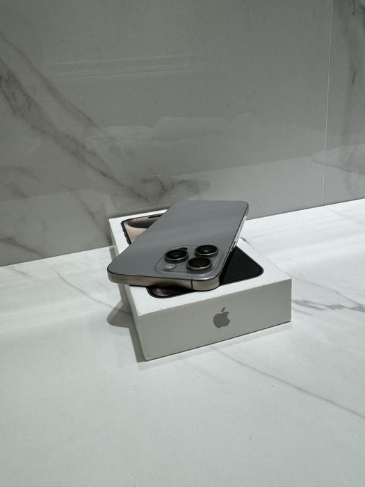Продам Iphone 15 Pro Max Natural Gray 256-Гб LL/A Америка Идеал!