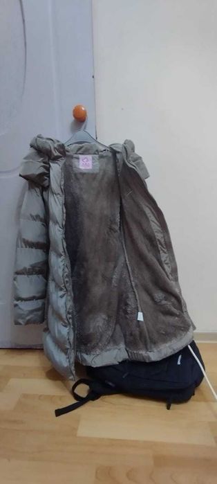 Пуховик на девочку