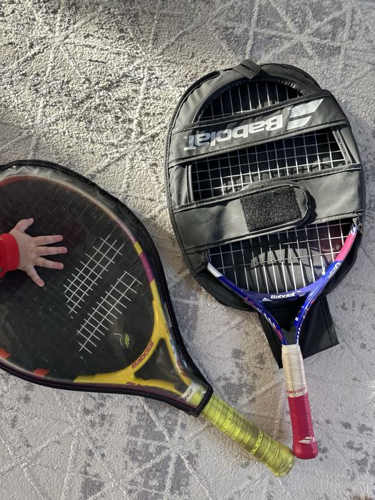 Теннисный ракетки
