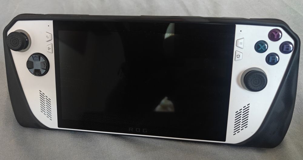 Rog ally Z1 Extreme (upgrade la baterie și răcire)