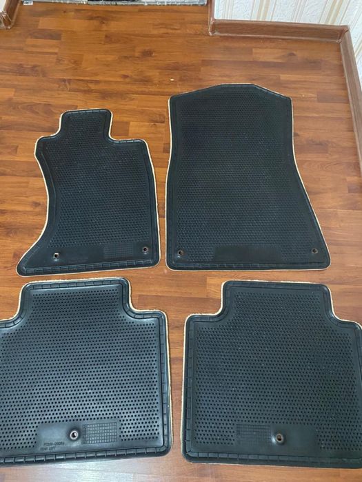 Полик, коврик Lexus gs300-350