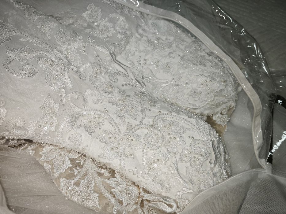 Продам свадебное платье