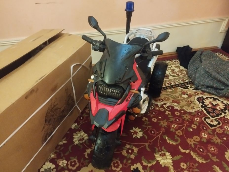 Детские электромобили