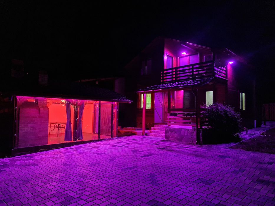 Inchiriez Cabana la Baile Figa   150   ron/ noapte/ persoana