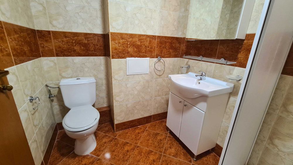 Дава се под наем Едностаен апартамент в Свети Влас - 42 кв.м за 200 € - Снимка #3