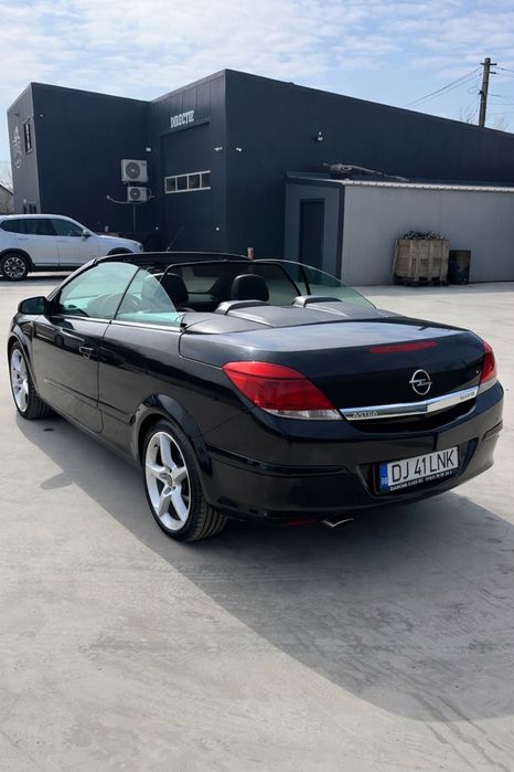 Opel Astra H TwinTop 1.9 CDTI 150 CP – 2008 – Cabrio Hardtop