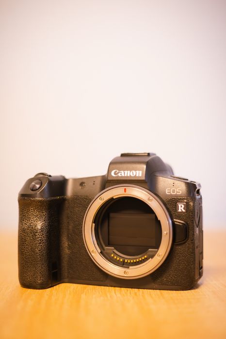 Canon EOS R de vânzare