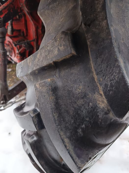 Tractor UTB650 Romanesc