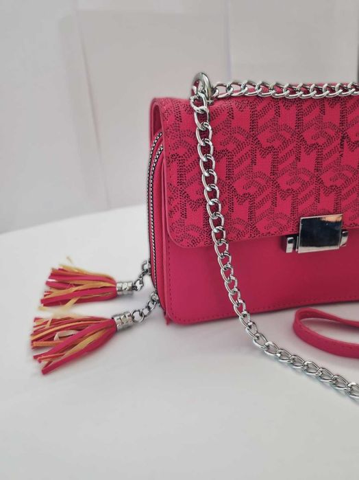 Дамски чанти-чисто нови