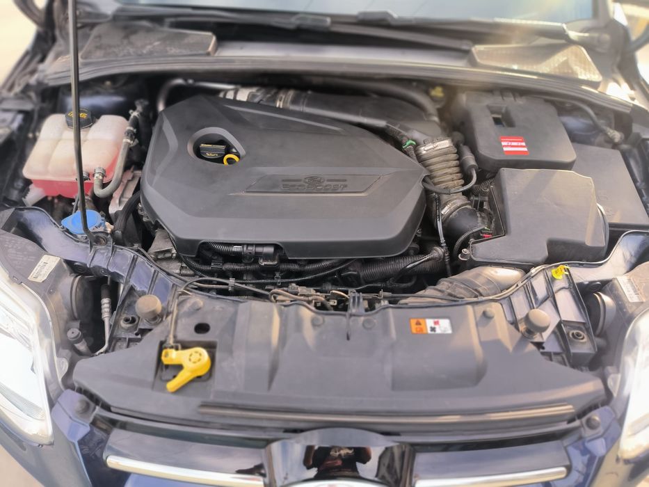 Ford Focus 2013  1.6 benzina 150 cp euro 5